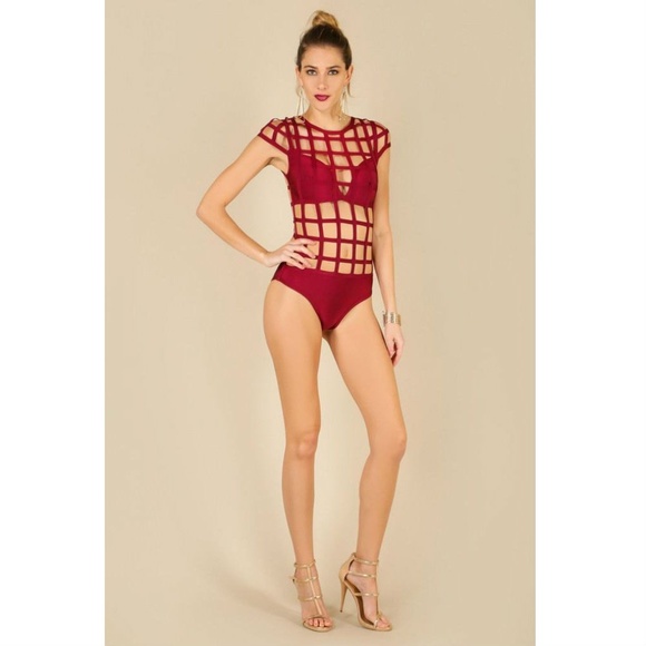WOW Couture Cap Sleeve Cut-out Caged Swimwear - Picture 3 of 3